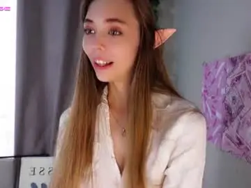 Nobukohittle  live sex cam
