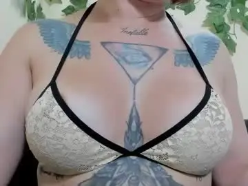 Paulinches_love  live sex cam