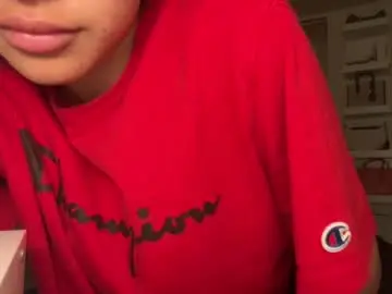 Babyynaughty  live sex cam