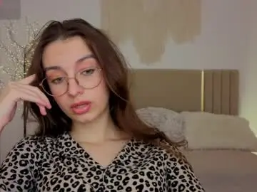 Bellavibee  live sex cam
