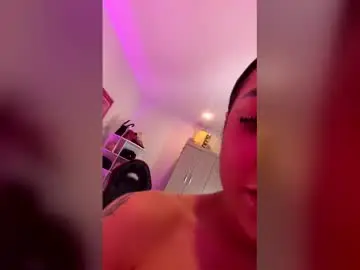 Caramelo_exotico  live sex cam