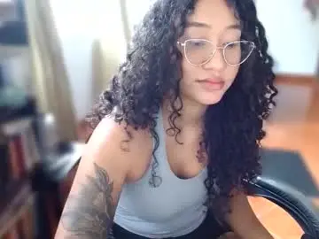 Clitia_xx  live sex cam