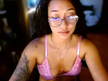 Clitia_xx  live sex cam