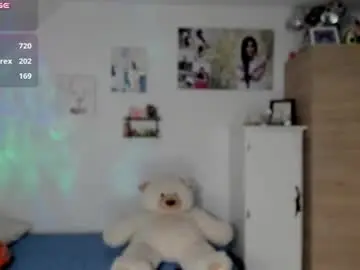 Cristamunez  live sex cam