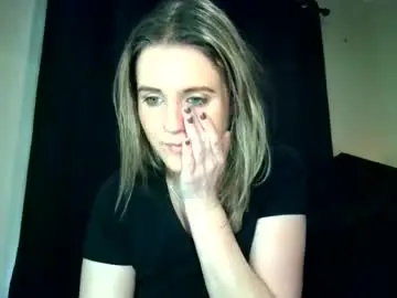 Curious_3737  live sex cam