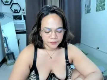 Delightfulcurvy  live sex cam