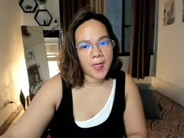 Delightfulcurvy  live sex cam