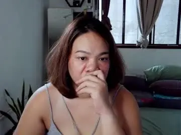 Delightfulcurvy  live sex cam