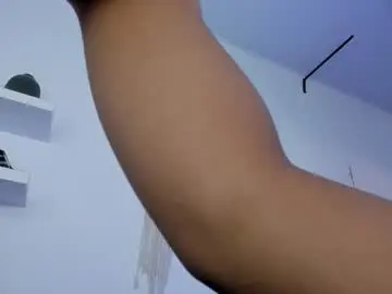 Emilyy_kim  live sex cam