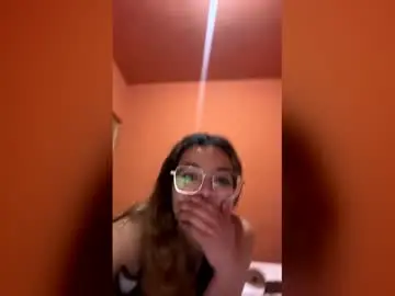 Esmeralda_tp  live sex cam