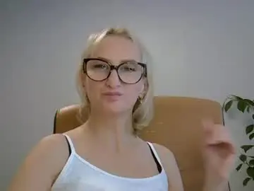 Fresh_wind  live sex cam