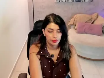 Gia_watsonn  live sex cam