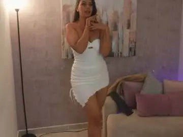 Gia_watsonn  live sex cam