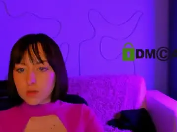 Hanna_trisss  live sex cam