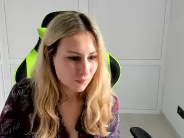 Julia_sunshinee  live sex cam