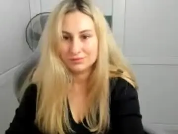 Julia_sunshinee  live sex cam