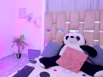 Katerosse2  live sex cam