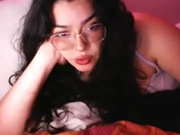 Leona_12  live sex cam