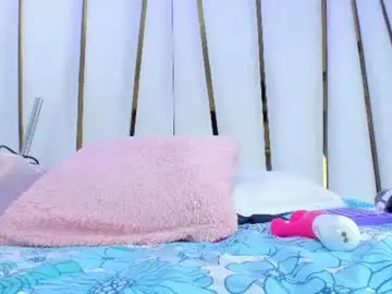 Luna_shea  live sex cam