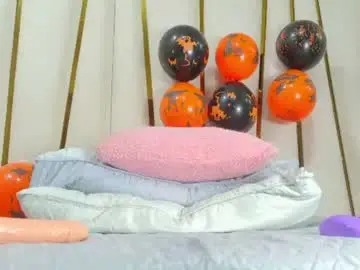 Luna_shea  live sex cam