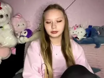 Madelainesperoni  live sex cam