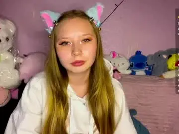 Madelainesperoni  live sex cam