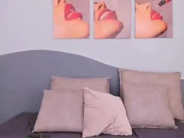 Marianasanz  live sex cam