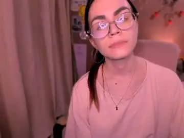 Selectrra  live sex cam