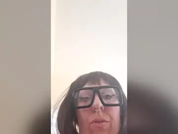 Sexyemoprincess  live sex cam