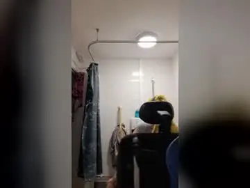 Sexyemoprincess  live sex cam