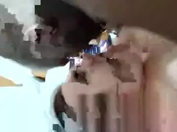 Sexymamaanddaddy69  live sex cam