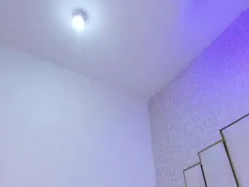 Thalia888_  live sex cam