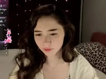Titi_kitty  live sex cam