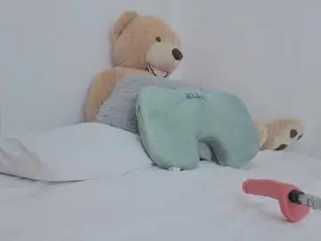 Valerihouse  live sex cam