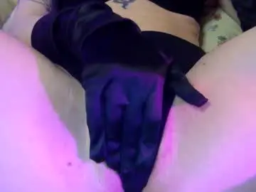 Wxrmsmooch  live sex cam