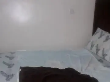Cocoa_devine  live sex cam