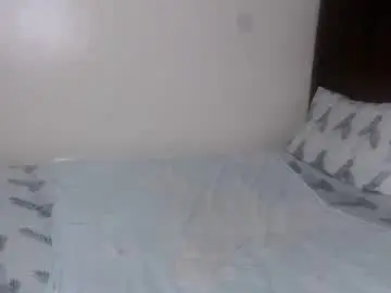 Cocoa_devine  live sex cam