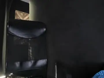 Connywellss  live sex cam