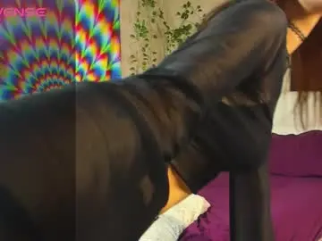 Elbouque  live sex cam