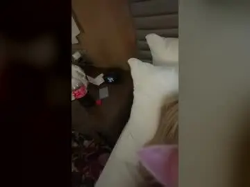 Khaleisi_quinn  live sex cam