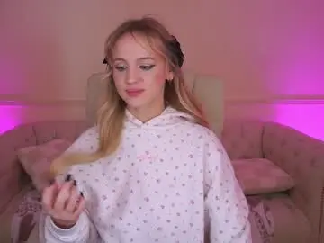 Lylanimfa  live sex cam