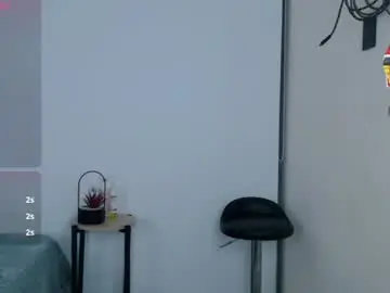 Miiafire  live sex cam