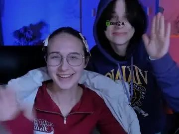 Mona_cloud  live sex cam