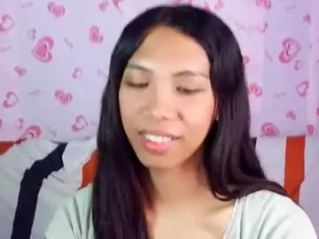 Queen_gia  live sex cam