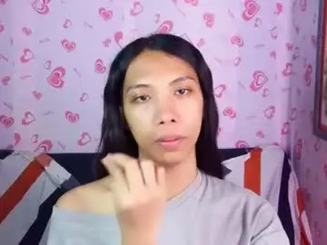 Queen_gia  live sex cam