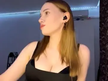 Seductivenika  live sex cam