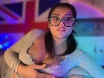 Sexinessssuperwildmaybeline  live sex cam
