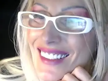 Sexyeni  live sex cam