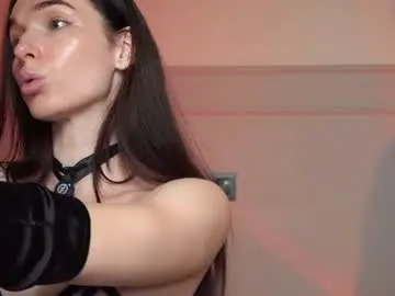 Superhot2cb  live sex cam