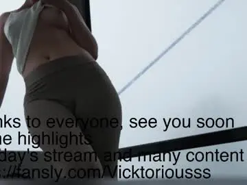 Sweetdreamvic  live sex cam